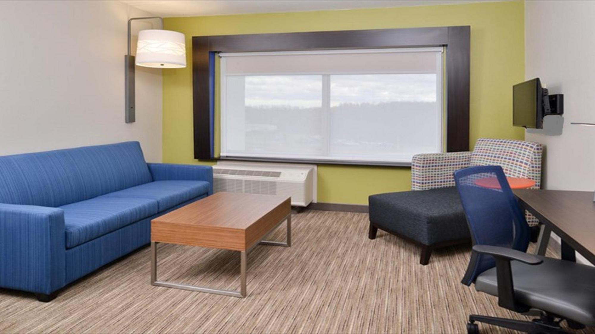 Holiday Inn Express & Suites - Parkersburg East By Ihg Exterior foto